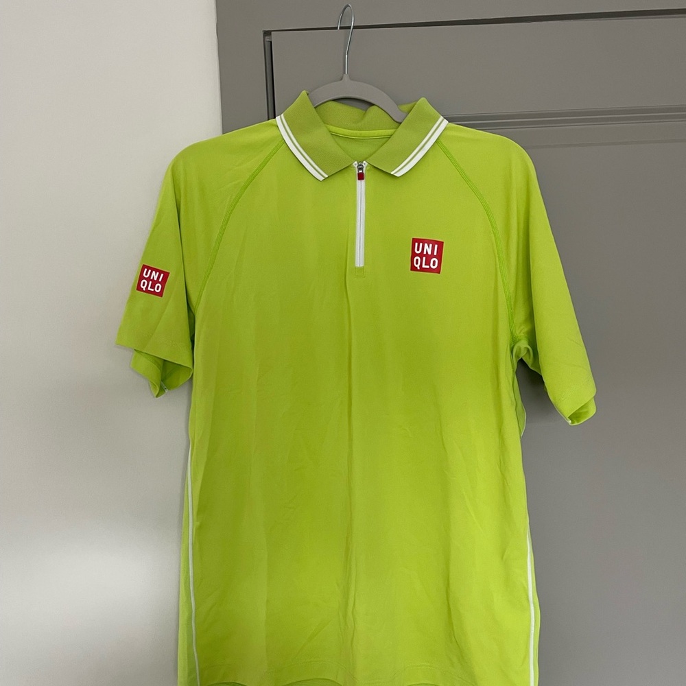 Uniqlo Green Polo Shirt Lightweight Athletic Style